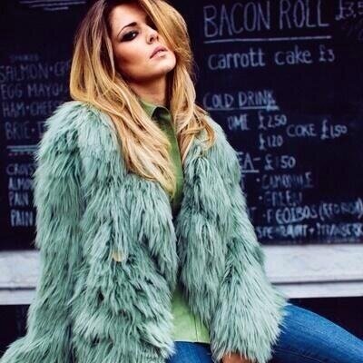 Updating you with all news on Cheryl Cole. Dont forget to pre-order Crazy Stupid Love here: