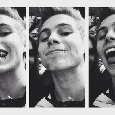 free follow from @sextingashtonn she follows back! ☀️