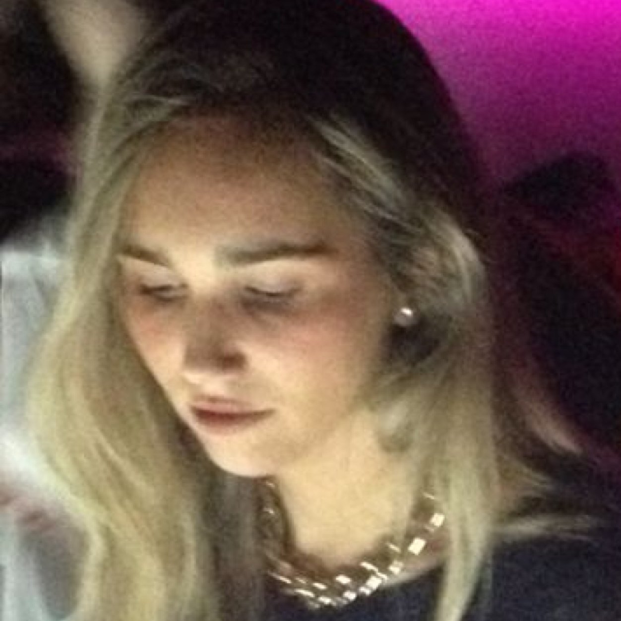 marinacalvo94's profile picture. 