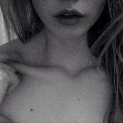 mariadepressed_'s profile picture. Inseguros, inútiles e inservibles 22 años.