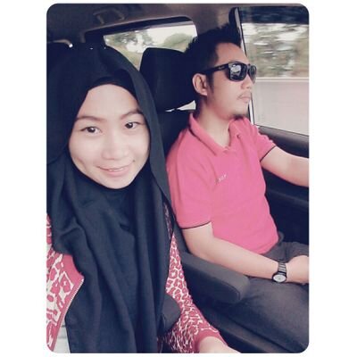 Lady | Wife | Mom | Owner of amell Cookies Path : amelLyaa IG    : amellyaanoor Line : amellyaafahrudin ♥mom, ♥dad, ♥hubby, ♥sweet lil angel