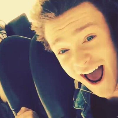 i love the vamps more than pizza