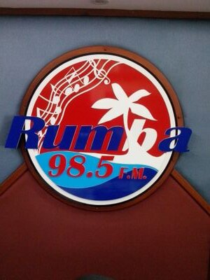 programa radial de música típica y bachata, transmitido por rumba 98.5 sábados de 7 a 11 a.m. RD.