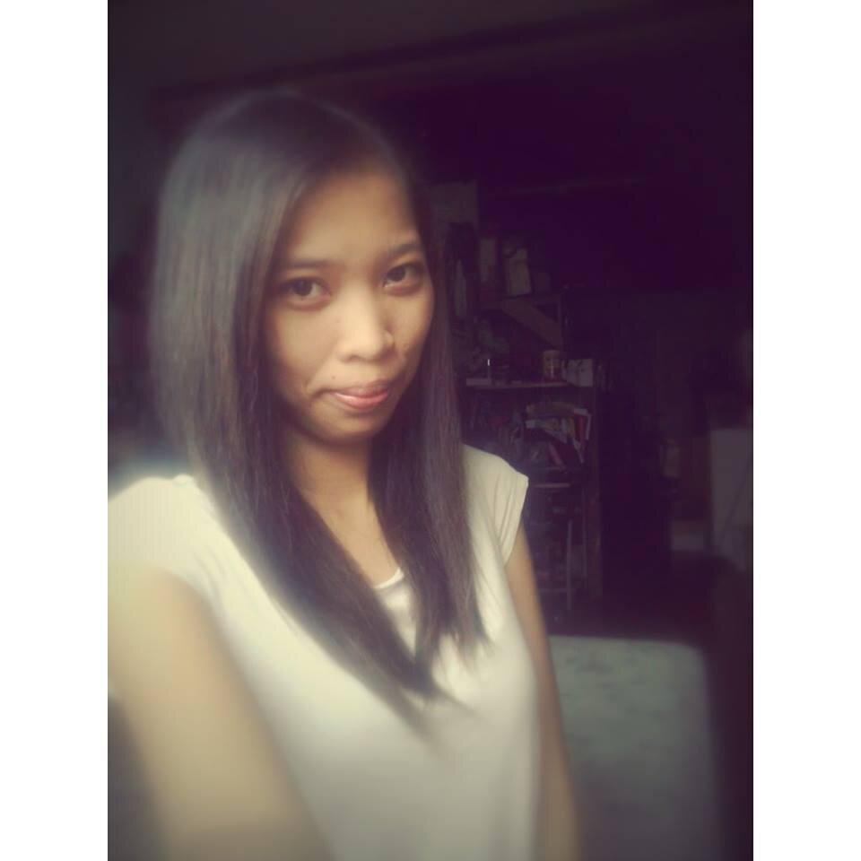 i am 24 ,studying in TUPmanila
my goal to finish my studies :)