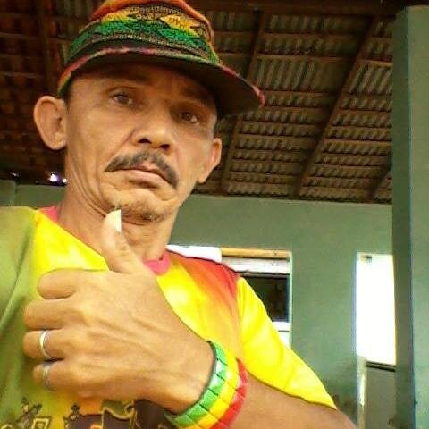 Dj e locutor na Radio Fm Sucesso programa Total Reggae ,de Seg a Sex de 16 as 18 horas . https://t.co/FmSW6zLMvv