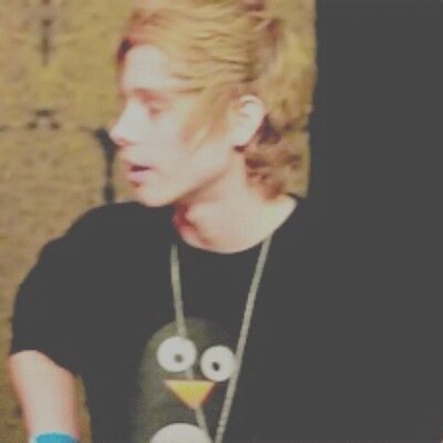 velvetasht0n's profile picture. One Direction, 5SOS, @explicitxmuke is my bae