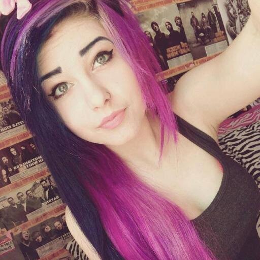 Just a girl, with some physical differences. ❤️ [Half-Cat. Half-Human. 17. Bisexual. Single.]