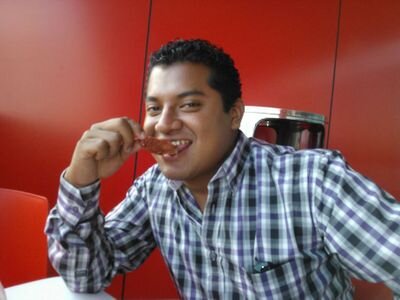 Locutor en  https://t.co/Fy66YmyDot
Experto en eventos masivos.. TWITTERO DE CORAZON..!!!  =)))
