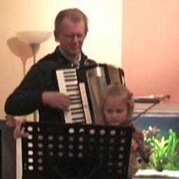 Plattdüütsch is 'n fiene Sook! In Woort, Schrift un Musik.