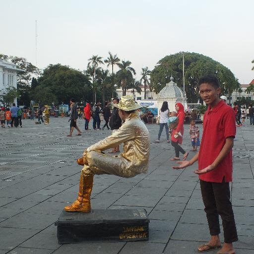 agungkoin Profile Picture