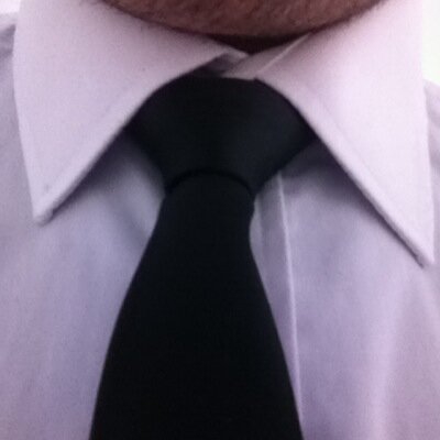 I don't like to talk about myself, so I don't. Member of #BloomComCol.