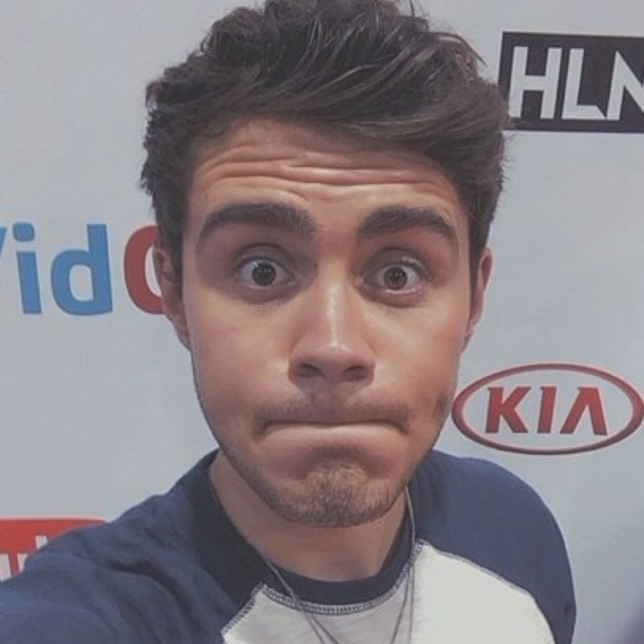 ✯Do more of what makes you happy. Alife makes me happy, does that mean I should do Alfie?✯