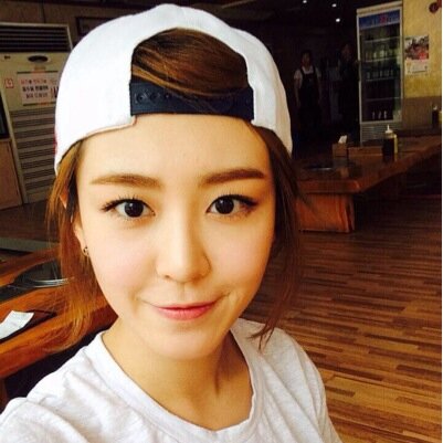Fake account of @yeonkyungzzing | The member of The Seeya and 5Dolls girlgroup under of core contents media.