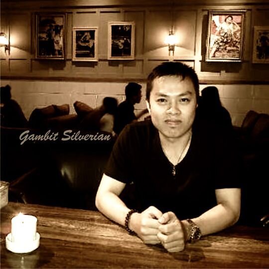Founder of Men of Mystery| Sleight of Mind conceptor. |Hypnotic story teller| author of '5 Langkah MAGIS dlm belajar MAGIC'
