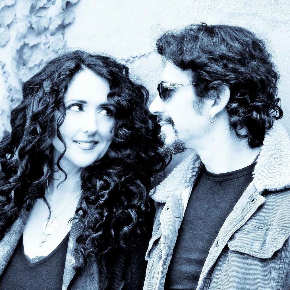 Cilette Swann & Roman Morykit: Acoustic Rock & Soul, award-winning songwriters & professional touring duo-band w/14 CDs, 1.5M downloads & 65+ critic's picks.