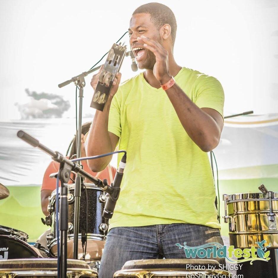 deltondavis's profile picture. Percussionist, Author, Educator
http://t.co/9TCyP4Mve0