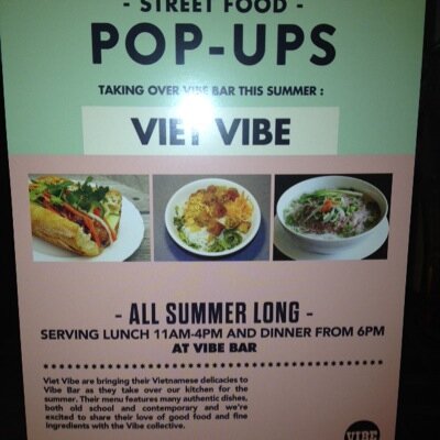Delicous vietnamese food at Vibe Bar in Brick Lane. Best chef from Kingsland Road cooks food fresh to order.