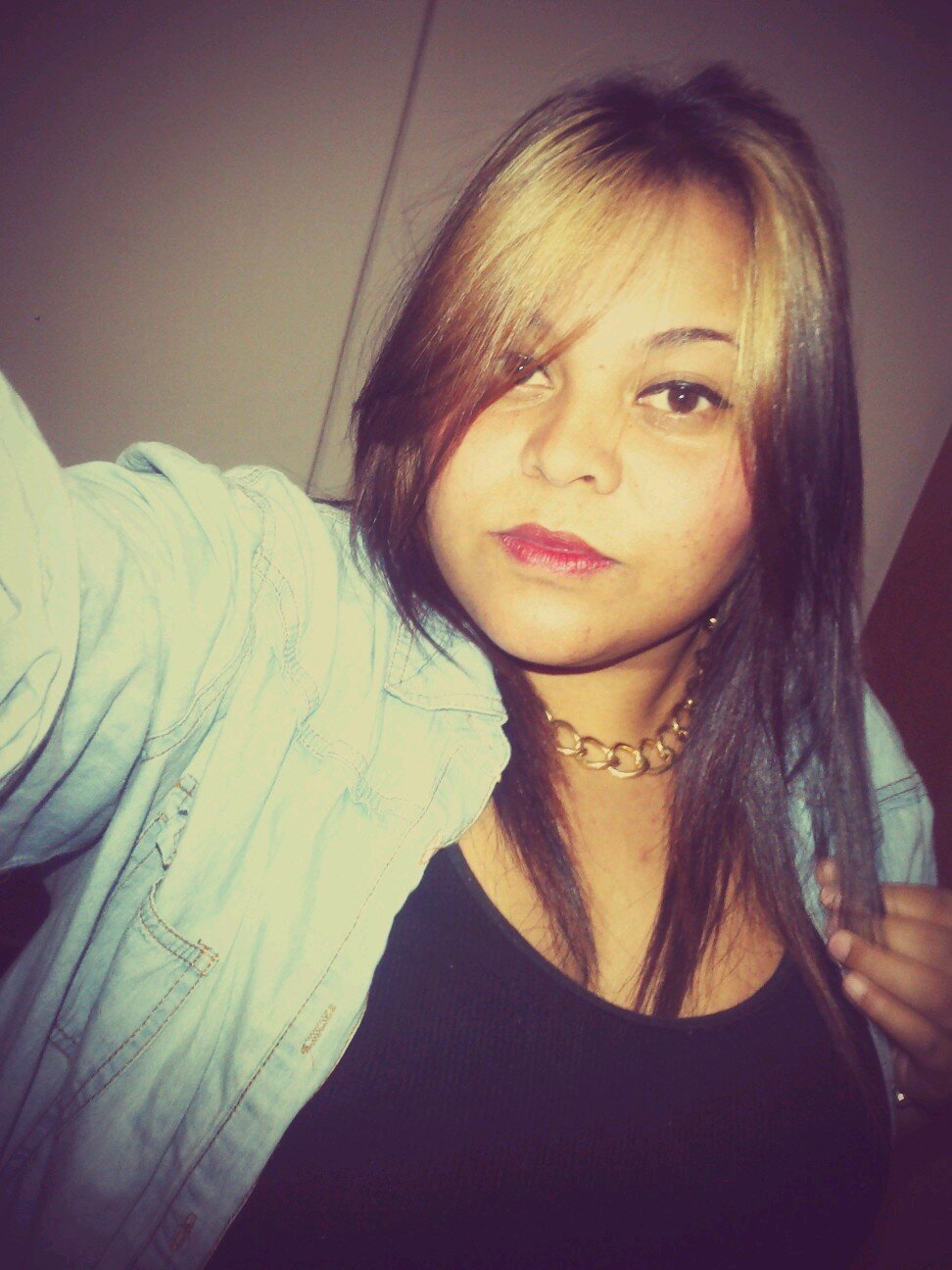 Shumz01's profile picture. F