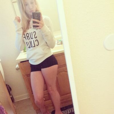 @michelleairelle is my bestfriend