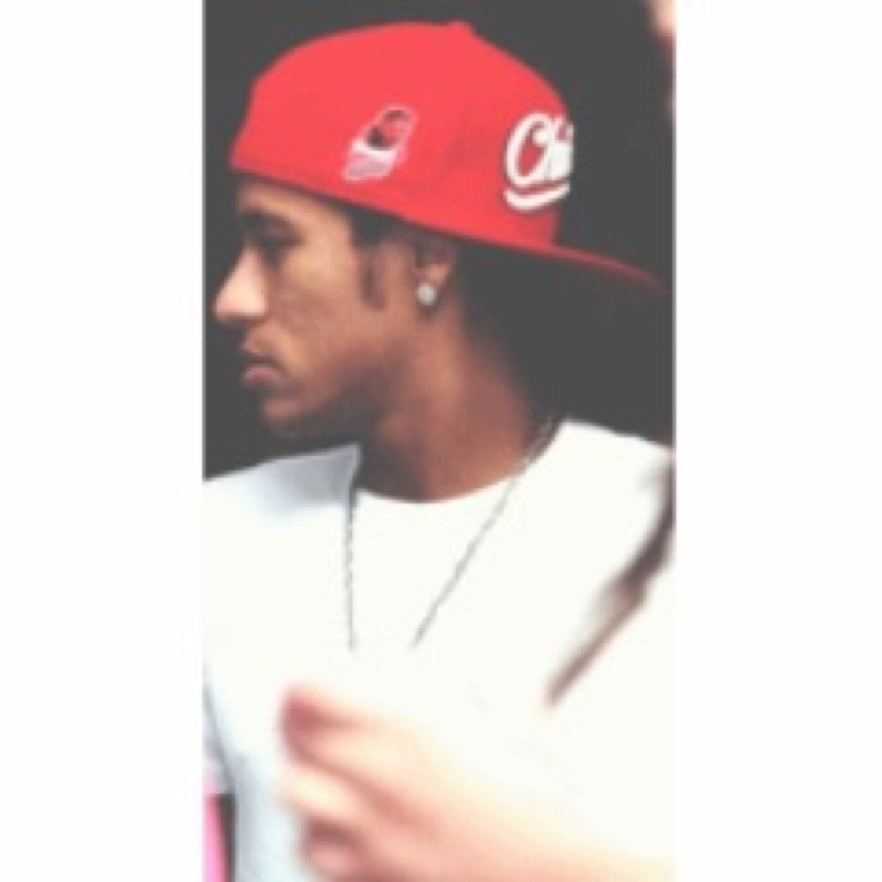 tropicalharryxx's profile picture. Please follow @gucciniallx