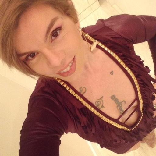 1º Fã Clube da Apresentadora Penélope Nova (@Penelope_Nova) aqui no twitter  desde 01/11/2009