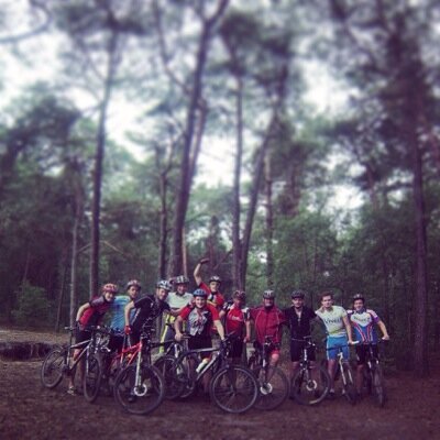 OmloopDBP's profile picture. Zin om te mouintainbiken? Kom dam zaterdag 5 juli naar de kantine van de Hulzense Boys. Verzamelen om 13:00. Voor senioren, A-jeugd en genodigden. Tot dan!