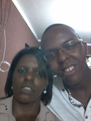 mãe, feliz..........