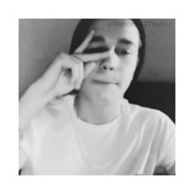 austin carter mahone•single•bisex••|amo i miei papà @dylantorresgdr & @liamamicoallgdr|16 anni|