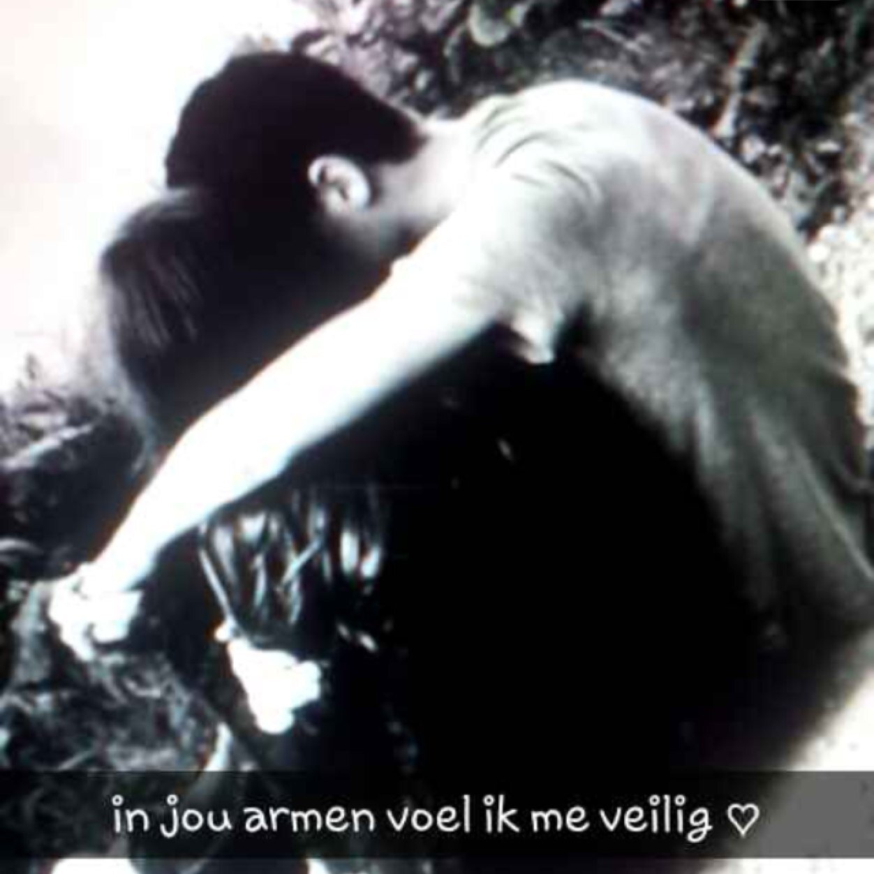 Babe♡ hou zo veel van jou♡ trots dat ik je heb♡ me alles♡ me hartje♡ laat je nooit meer gaan♡ 15~04~14 een begin zonder einde♡ x je meisje