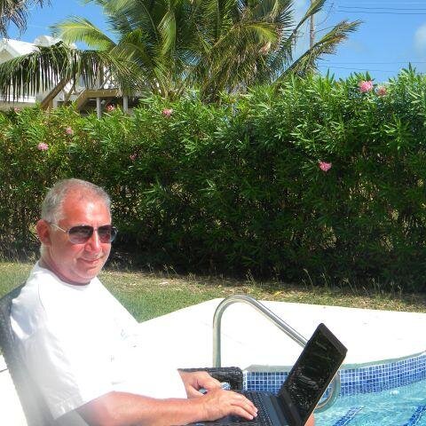 Dave Green here, I live in the UK with my partner Nicola and our two dogs Millicent a Chocolate Labrador and Josie a totally mad Lurcher.