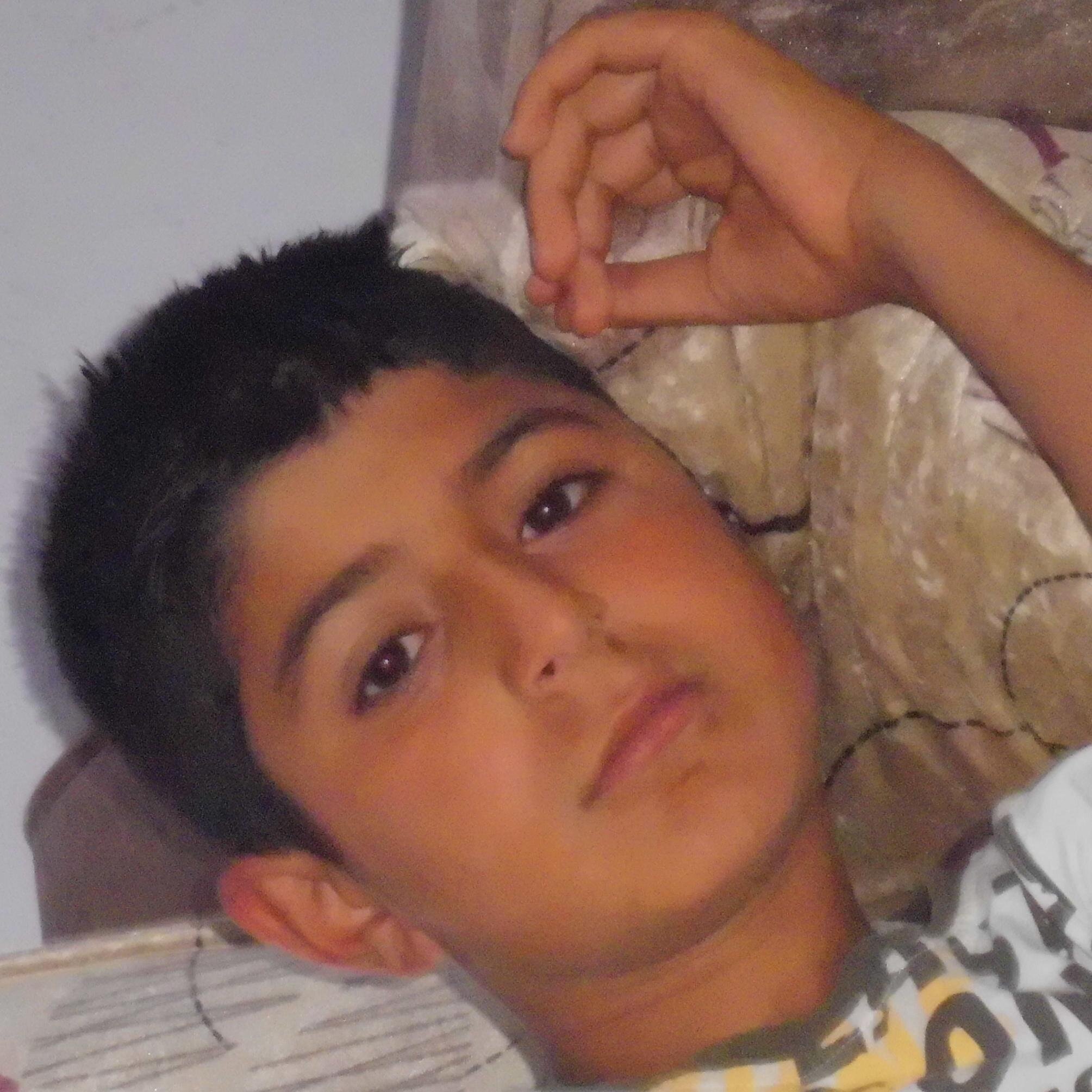 M1182T's profile picture. 