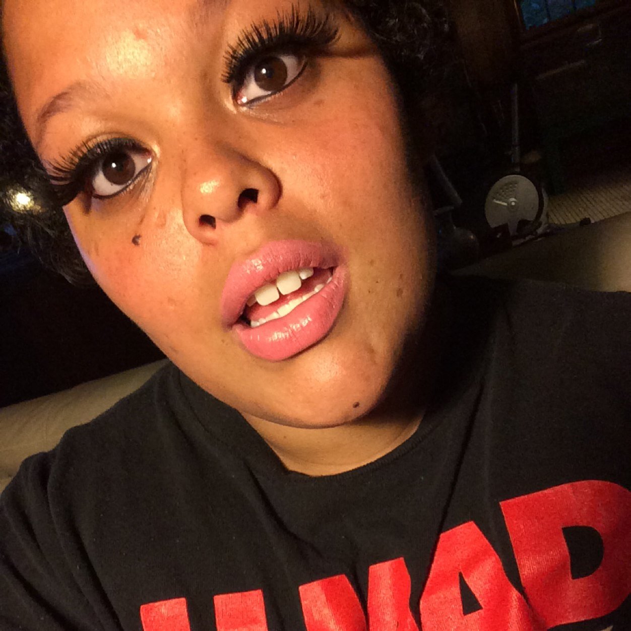 dont judge me till you no me dont hate me untill i give you a reason but respect me because im human ! i live my life as it comes. i love music ... ima thick 1