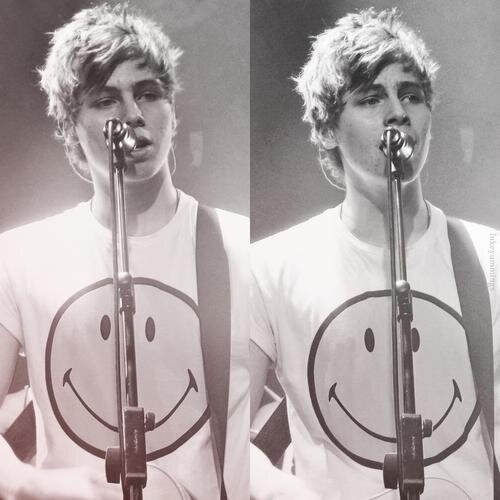 subtrxction's profile picture. does it make any difference?