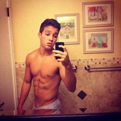 greg1_phillips's profile picture. ⚽️soon kids will wear a jersey with my name on it⚽️