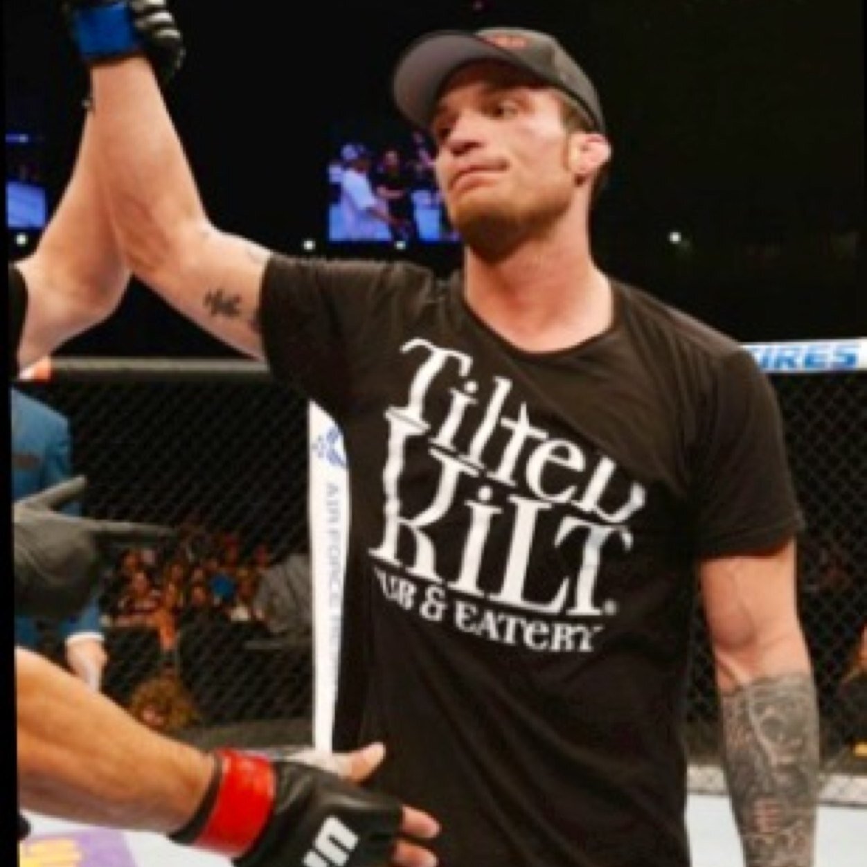 Official Twitter page of UFC fighter Lance Benoist