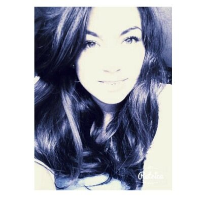 Ser humilde no significa que los demas pasen encima de ti, ser admirado no significa creerte mas que los demas ✌️