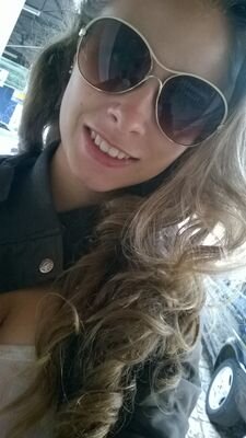 Ser feliz e mais nada