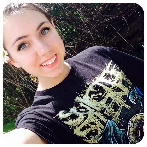 LoveMeNOVELLI's profile picture. How to be my friend Step 1: Smile Ok cool you're my best friend now. Congrats. :D You're stunning by the way.