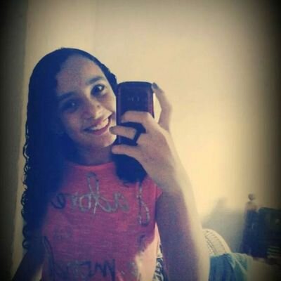 O luan penso que era lasanha e comeu a minha bio .. @LuanSantana