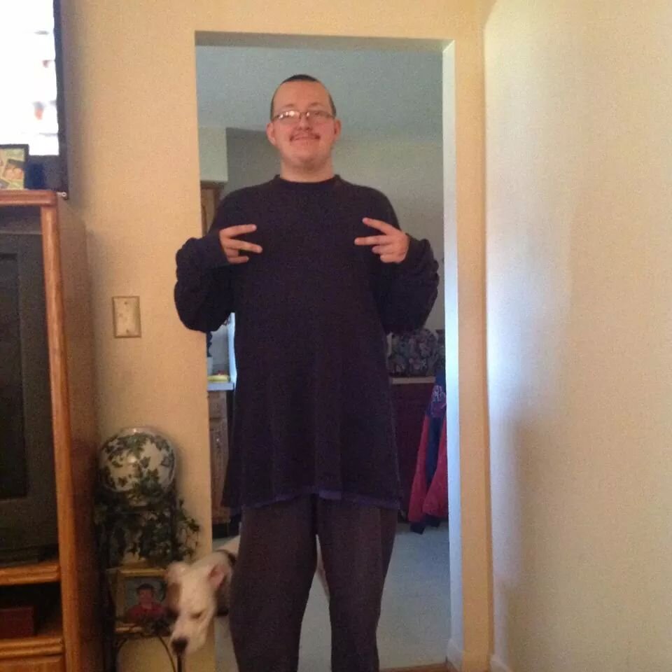 bigmikeballer's profile picture. http://t.co/DjGmwBAEQJ http://t.co/R10h1j88iR January 27, 1994