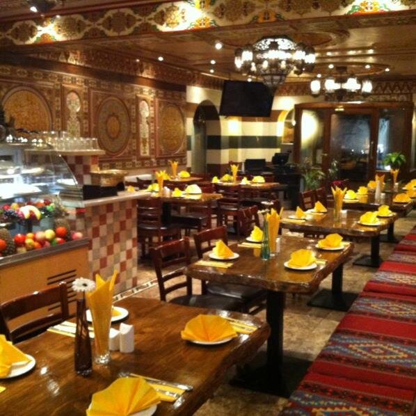 Shaam Nights is a rather elegant dining experience.With a beautiful,rustic tiled floor, stained glass and bronze lanterns.This is an authentic Syria restaurant.