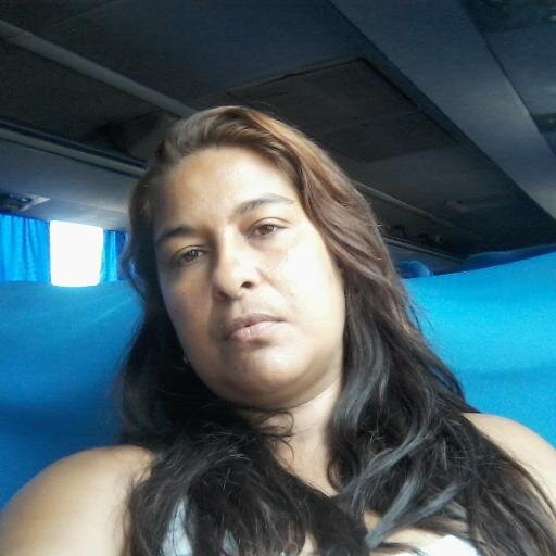 sou estrovertida simpatica eoutros