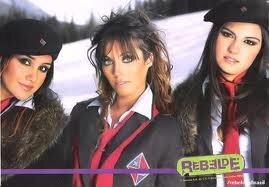 RebeldeS maníacas,completamente apaixonada pelo RBD