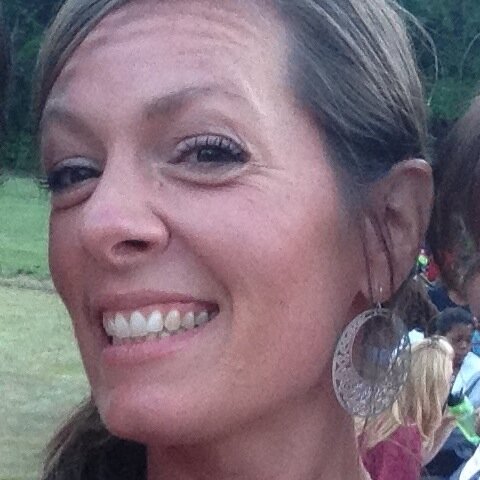 Wife & mom of 3, jack of all trades and master of none! Just add alcohol and let the giggles begin!