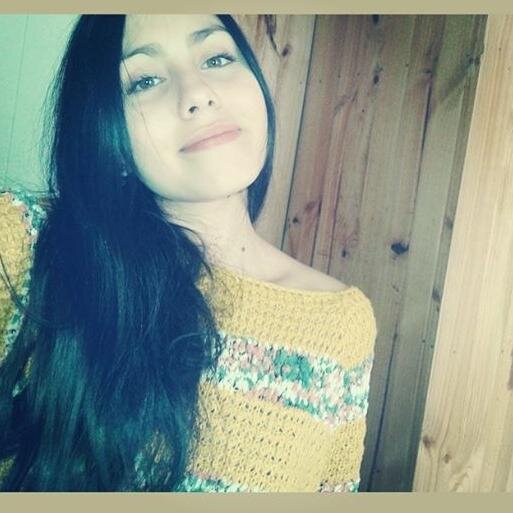 19 otoños, estudiante de pedagogía en inglés, UCM.
http://t.co/sgpe4j32PC