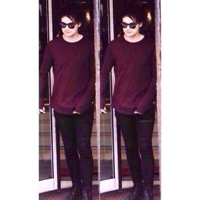 We all love Michael Clifford :) Tweet or DM me the reason you love him, what you love about him, or what he means to you!