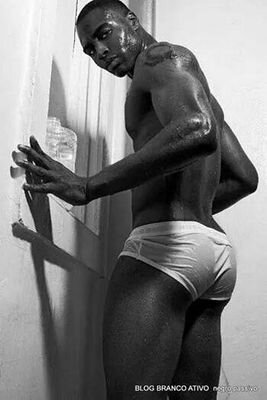 NegrosModernos1's profile picture. 