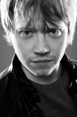 — Se você não for  para a Grifinória, nós o deserdaremos — ameaçou Rony —, mas não estou pressionando ninguém. Gryffindor, Romione s2, Hogwarts is my house.