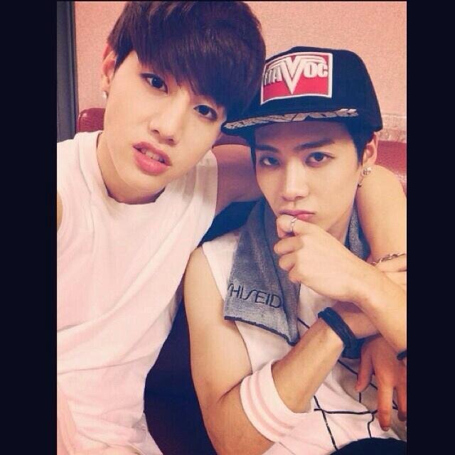 갓세븐's 王嘉爾 roleplayer. ©1994. WeAre_RPEnt. was jcksnwng.