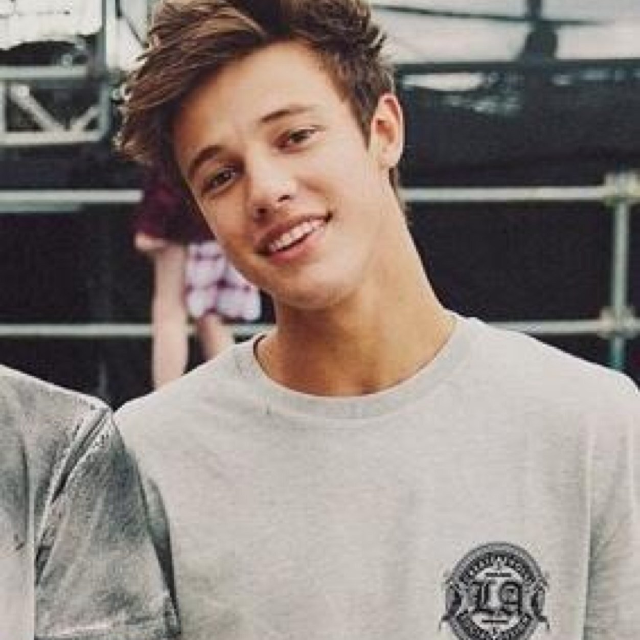 theres 25 letters in Taylors alphabet because his D is mine